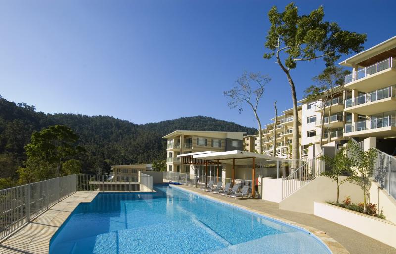 Pool and BBQ Area - Airlie Summit Apartments