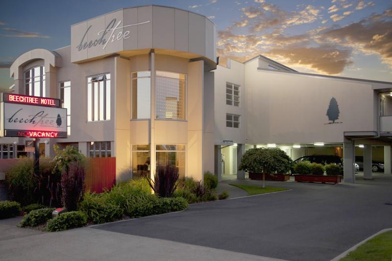 Entrance - Beechtree Motel