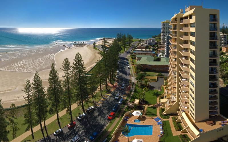 View showing Columbia Apartments on Rainbow Bay & Rainbow Bay - Columbia Apartments on Rainbow Bay
