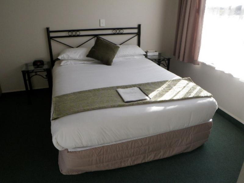 1 Bedroom - Durham Motor Inn