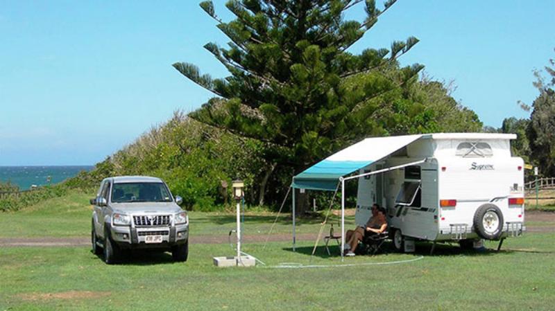 Large Grass Powered Sites - Lanis on the Beach