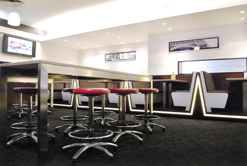 Club Bar - Mawson Lakes Hotel