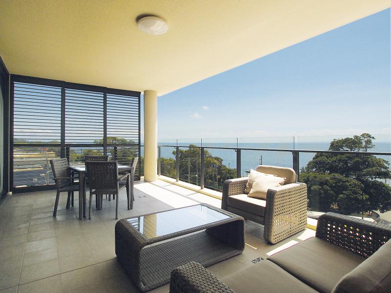 2 Bedroom Balcony - Oaks Mon Komo