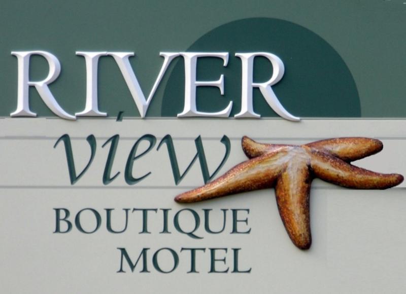 Sign - Riverview Boutique Motel