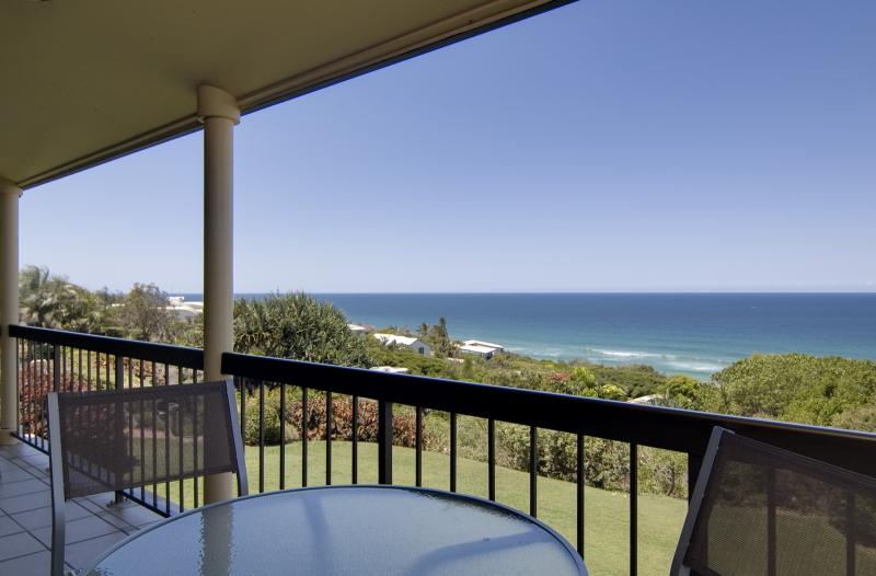 Ocean View Balcony - Sunseeker Lodge