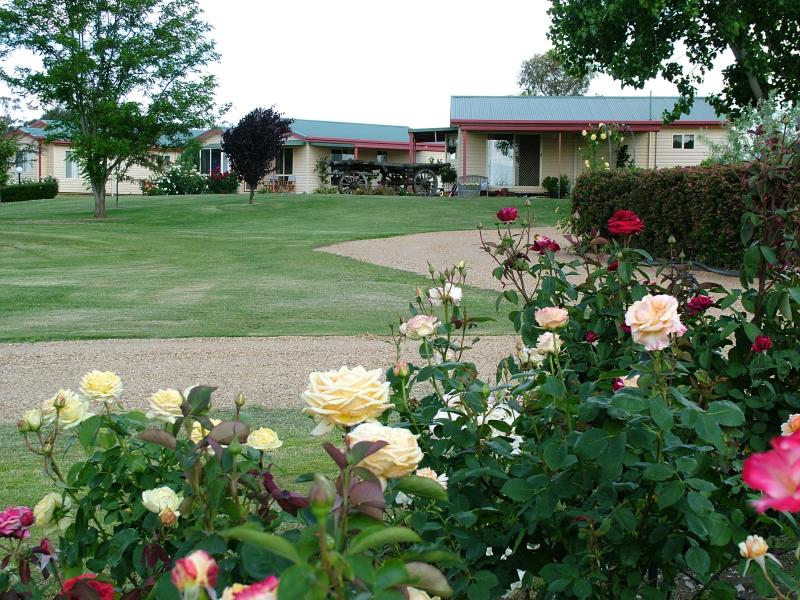 Garden setting - Tokemata Retreat