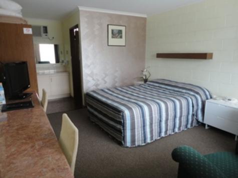 Standard Double Room - Admella Motel