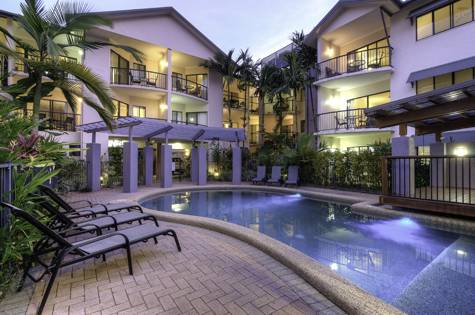 Pool - Bay Villas Resort