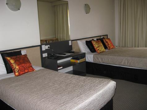 Motel Room - Belconnen Way Motel & Serviced Apartments