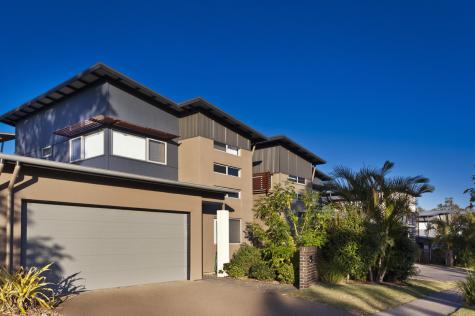 Exterior of property - Best Western PLUS Quarterdecks Retreat