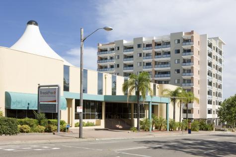 Exterior - Breakfree Bankstown International