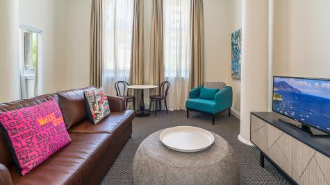 1 Bedroom Apartment - Mantra City Central