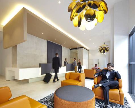 Lobby - Veriu Central