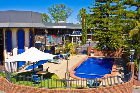 Exterior - Quality Hotel Parklake