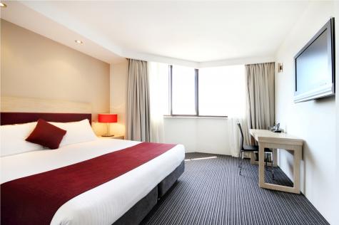 Guest room - Rendezvous Hotel Sydney Central