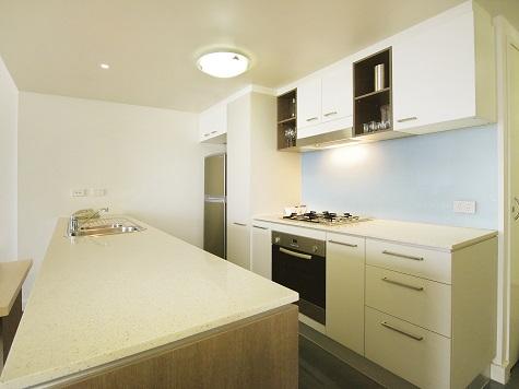 Kitchen - Oaks Charlotte Towers