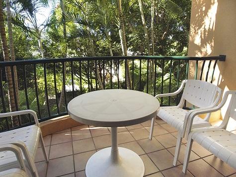 Balcony - Oaks Oasis
