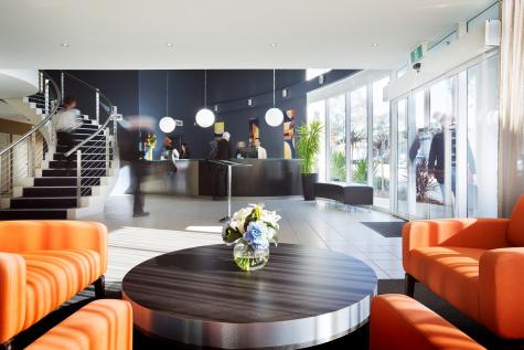 Main Reception - Premier Hotel & Apartments