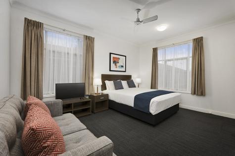 Studio Apartment - Quest Dandenong