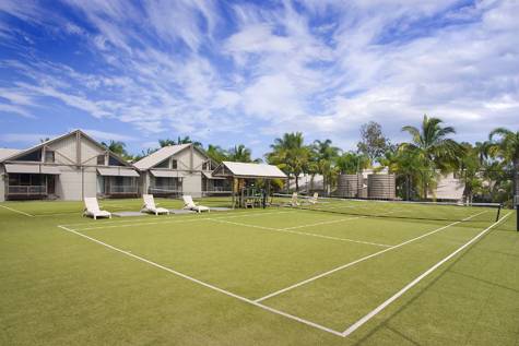 Tennis court - The Islander Noosa Resort