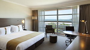 DoubleTree by Hilton Cairns