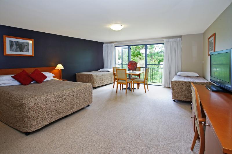 Spacious Family room
 - Berry Village Boutique Motel