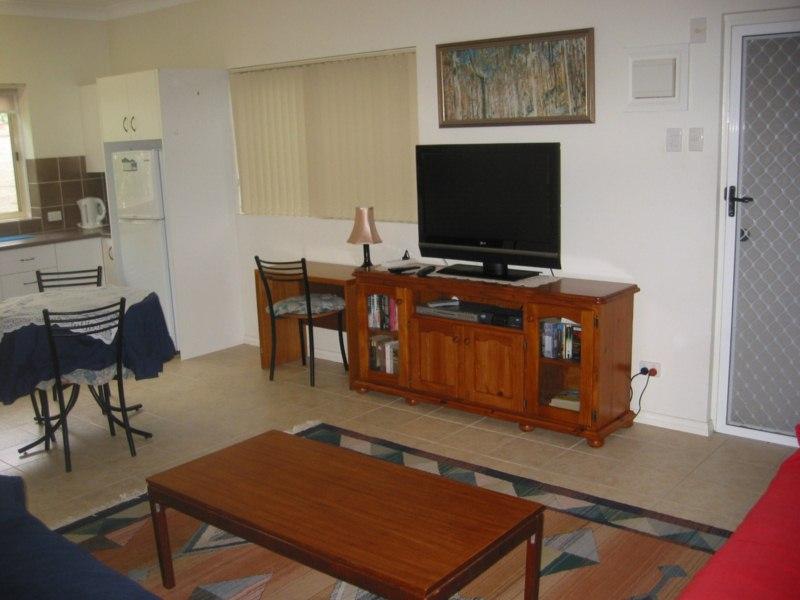 Bridge Cottage
- Bonville Lodge Luxury Bed & Breakfast