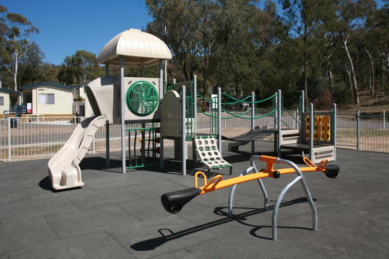 Playground
- Alivio Tourist Park Canberra