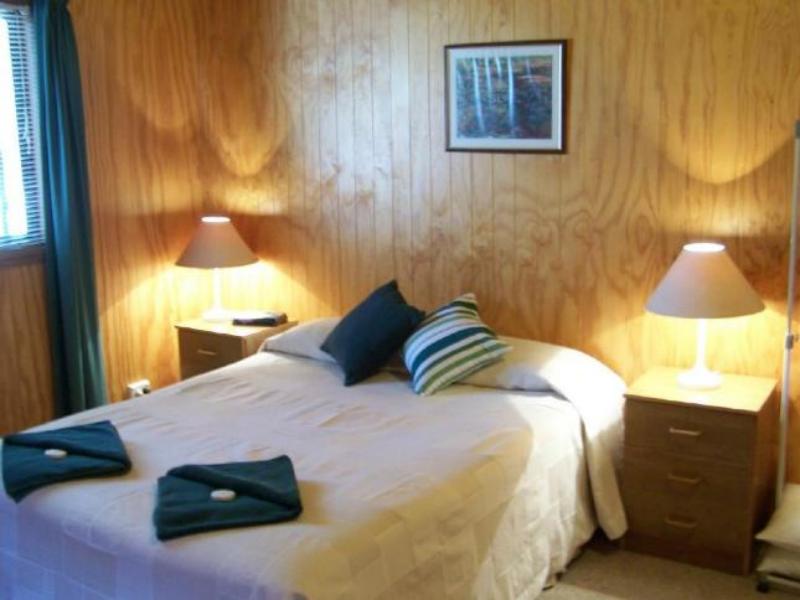 Bedroom
- Kirima Cottages