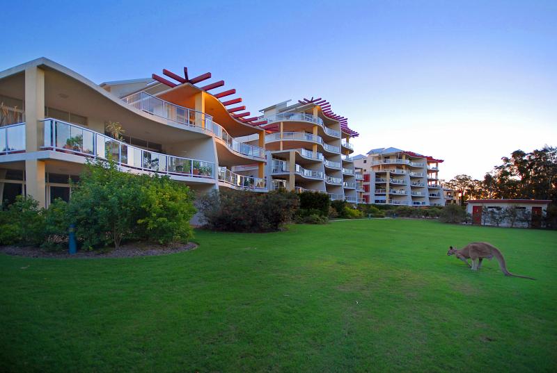 Magnolia Lane Apartments
- Magnolia Lane Luxury Holiday Apartments