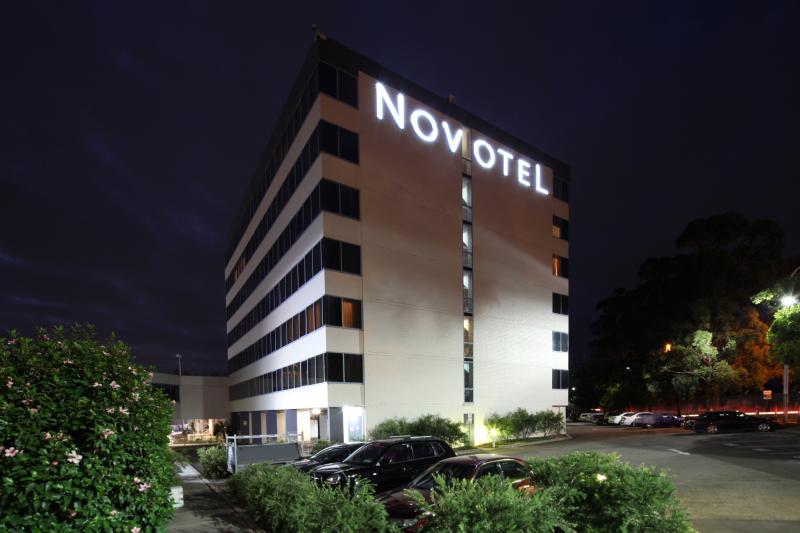 Outside view of the Novotel Sydney Rooty Hill
 - Novotel Sydney West HQ