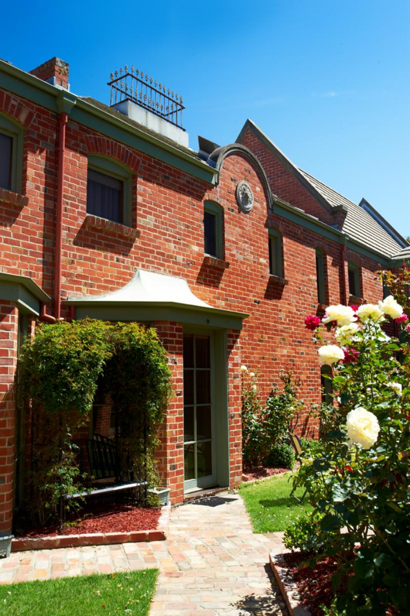 Apartment entrance
- Mercure Ballarat Mews Serviced Apartments