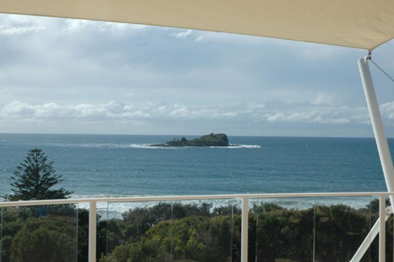 Ocean and Island View
- Santorini on Mudjimba