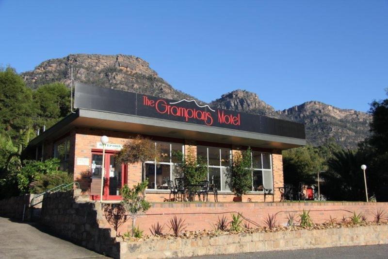 The Grampians Motel & Views Restaurant - Photo 1