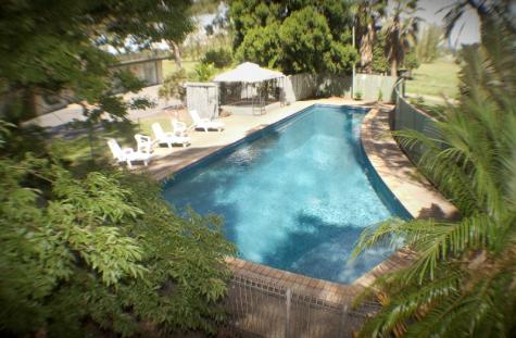 Pool
- All Seasons Country Lodge