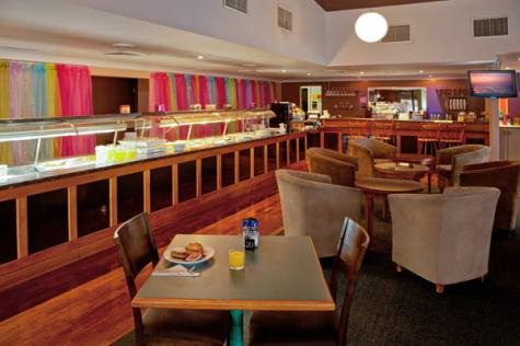 Breakfast
 - ibis Styles Tamworth