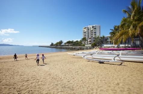 Mariners North Apartments
 - Mariners North Holiday Apartments