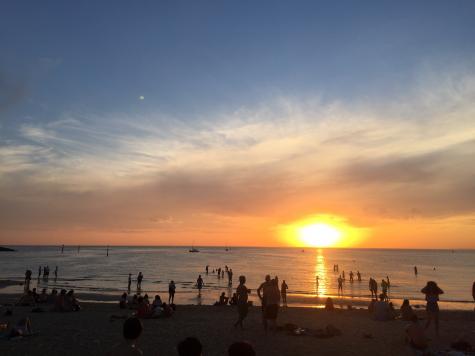 St Kilda Beach - Base Backpackers Melbourne - St Kilda