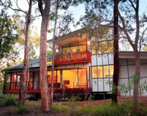 Beach Road Holiday Homes
- Senses Noosa North Shore