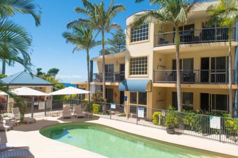 Beachside Solar Heated Pool
- Beachside Holiday Apartments