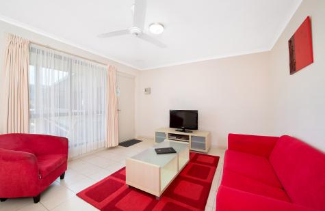 Queen room
- Best Western Apollo Bay Motel