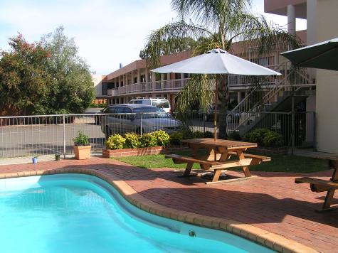 Pool  - Warby Lodge Motor Inn