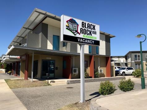motel entrance
 - Black Rock Inn