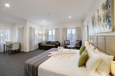 Park View King Room
- Best Western Plus Bolton on The Park