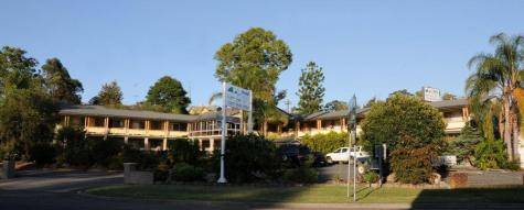 Exterior
- Bucketts Way Motel