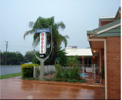 External
- Charleville Motel
