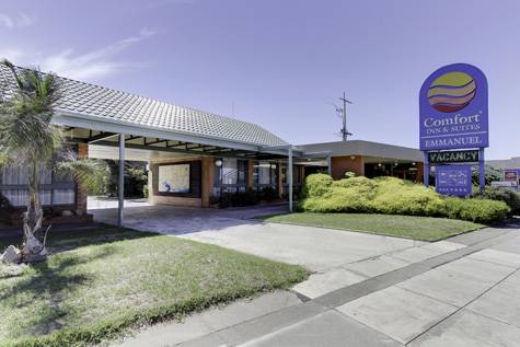 Comfort Inn & Suites Emmanuel
 - Comfort Inn & Suites Emmanuel
