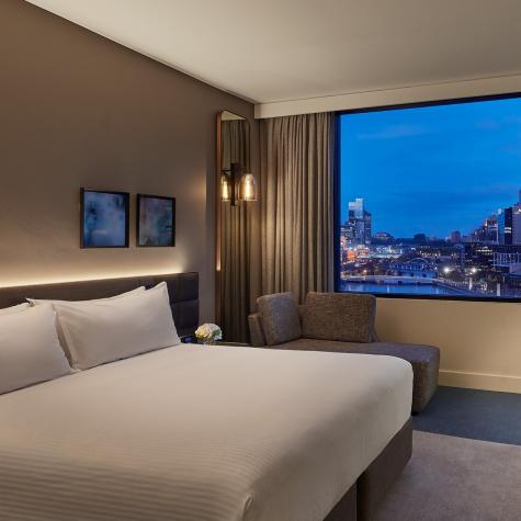 King Standard River Casino View Room
- Crowne Plaza Melbourne