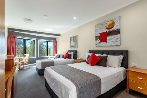 Queen + Single Room
- Eastgate on the Range Motel