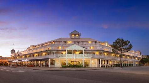 Esplanade Hotel Fremantle by Rydges
- Esplanade Hotel Fremantle - By Rydges